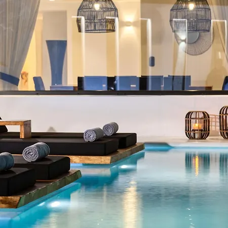 Psarou Black * Psarou (Mykonos)