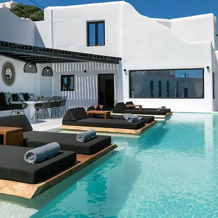 Villa Psarou Black *