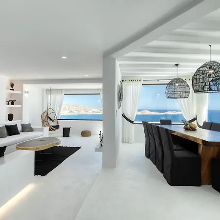 Psarou Black Psarrou