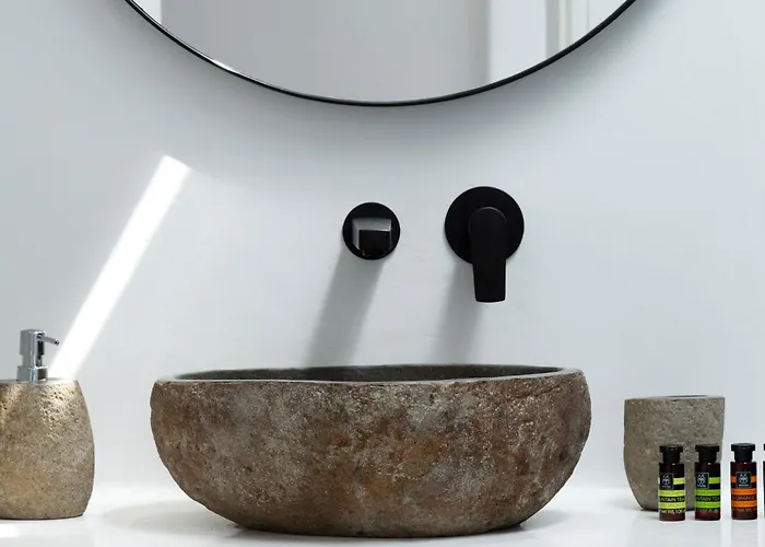 Psarou Black Psarrou