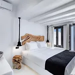 Villa Psarou Black